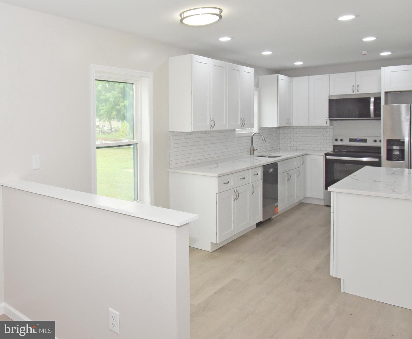 313 Brown Street photo 19