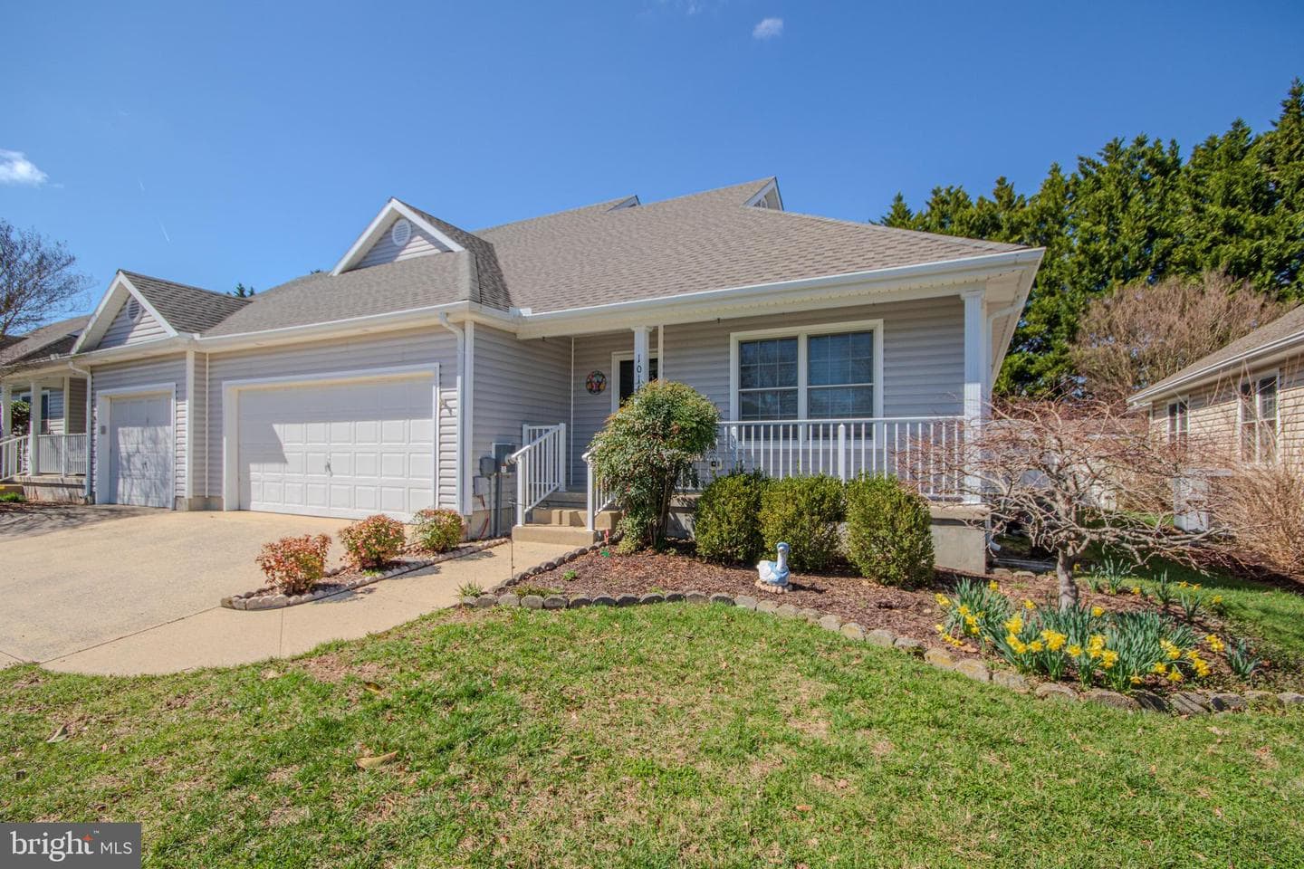 1014 Caravan Way photo 3