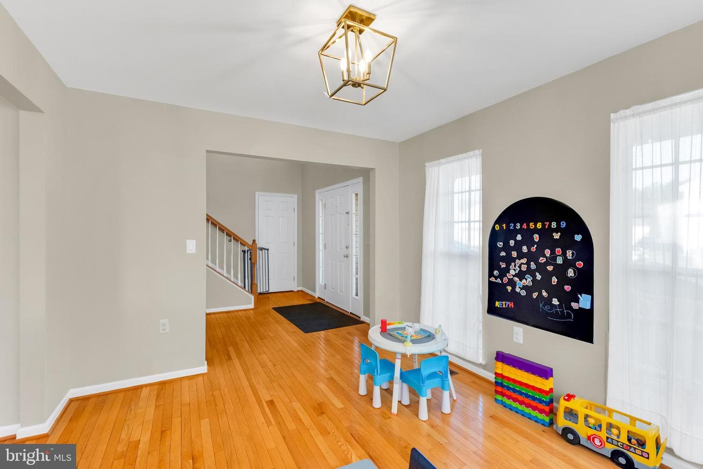 126 Paddock Drive photo 8