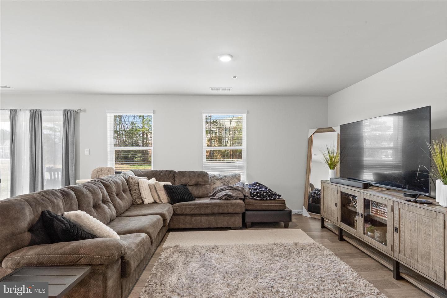 1706 Severn Street photo 16