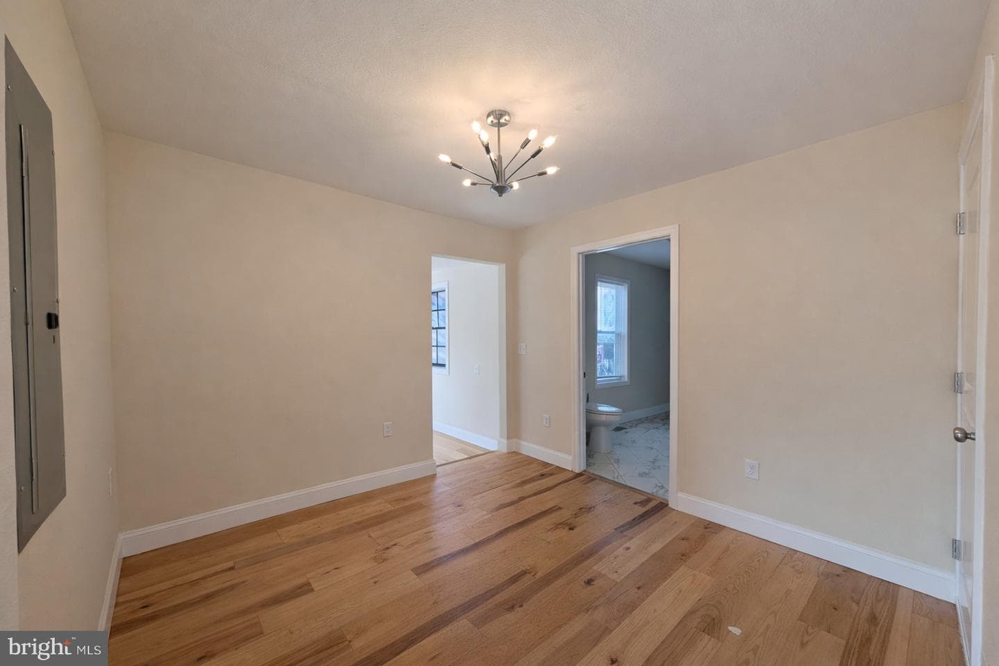 6750 Edwards Avenue photo 11