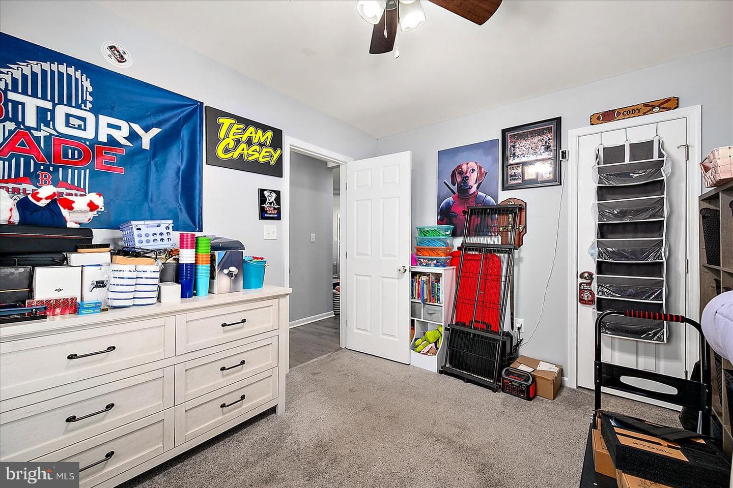 411 E Walnut Street photo 36