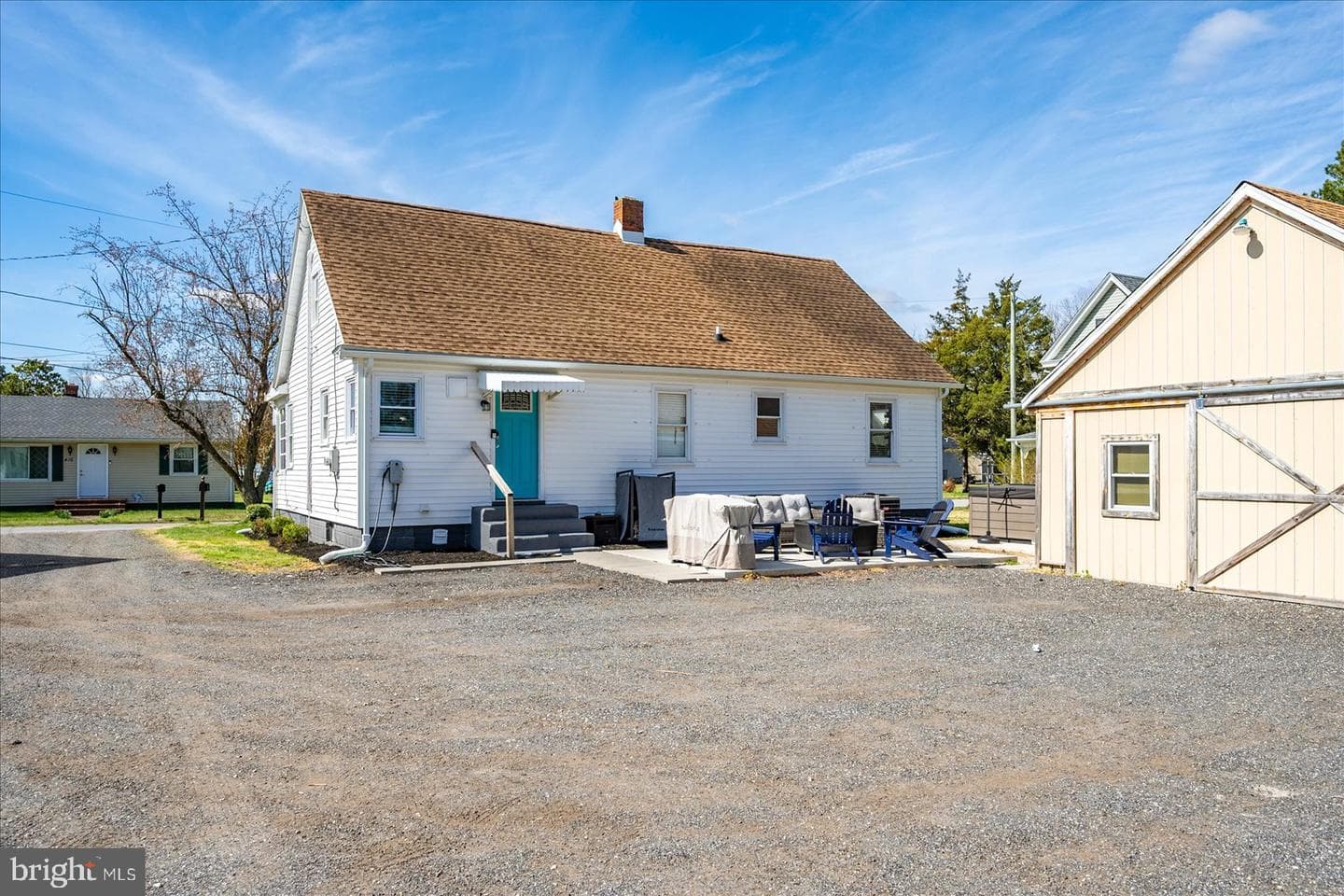 411 E Walnut Street photo 49
