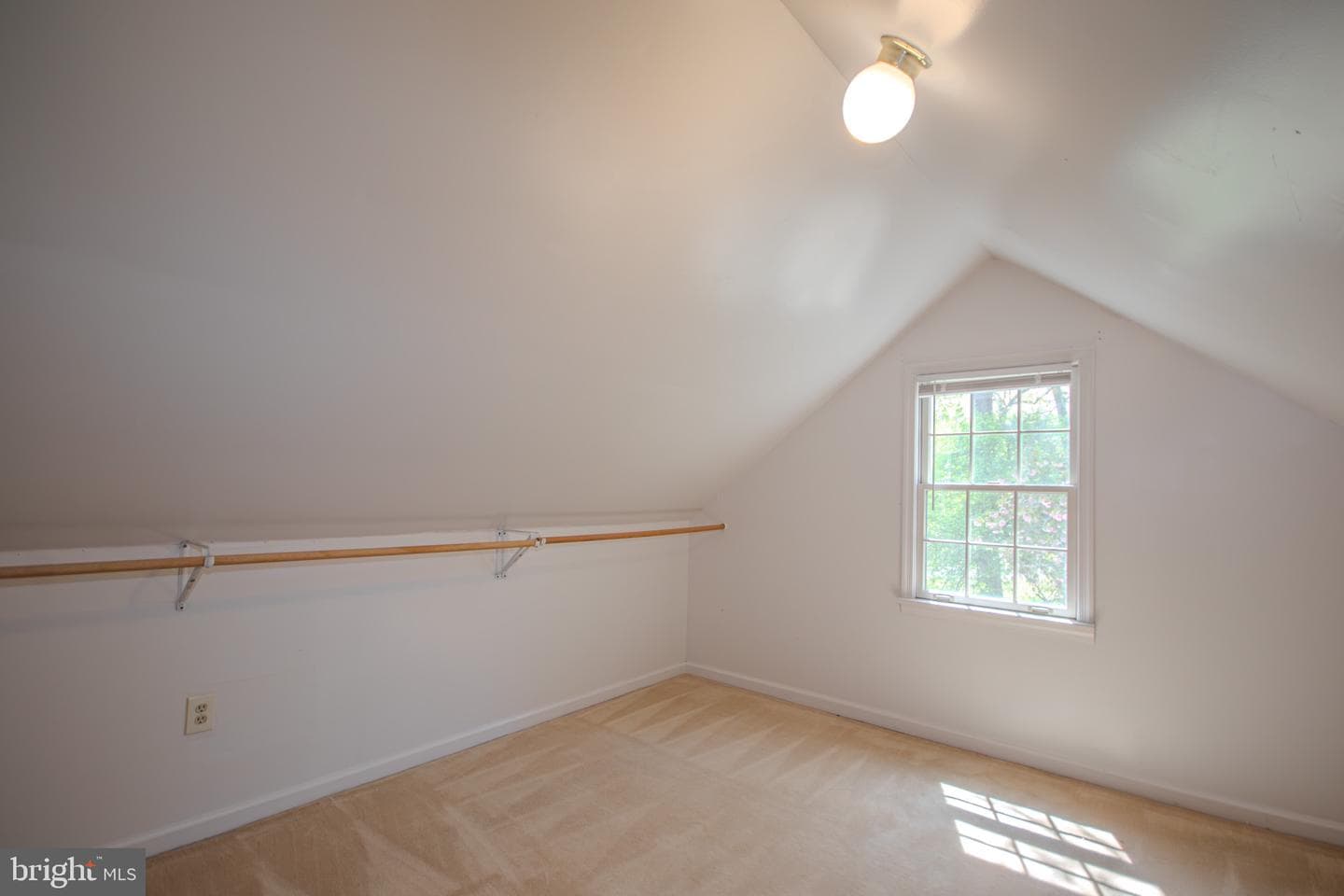 30668 Foxchase Drive photo 31
