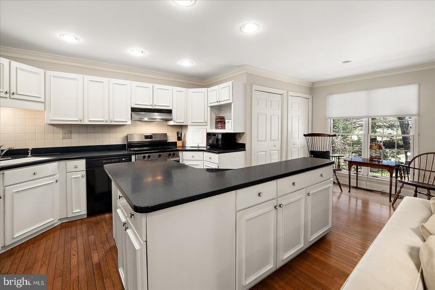 611 N Park Drive photo 75