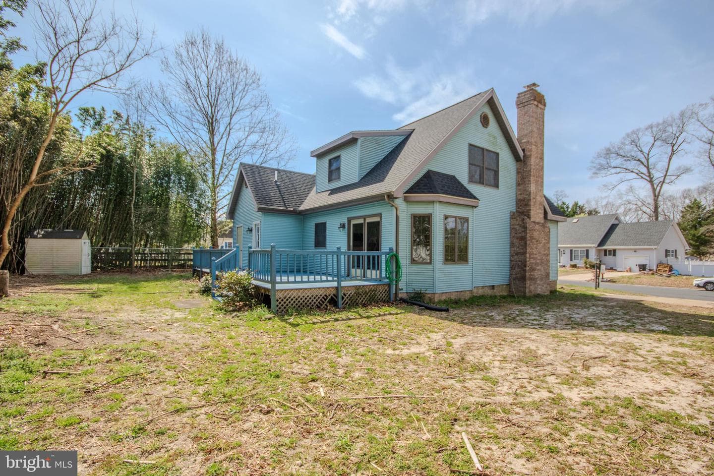 313 W London Avenue photo 33