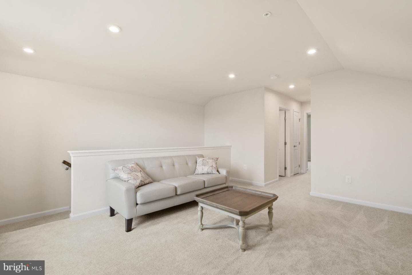 30717 Hawks Way photo 32