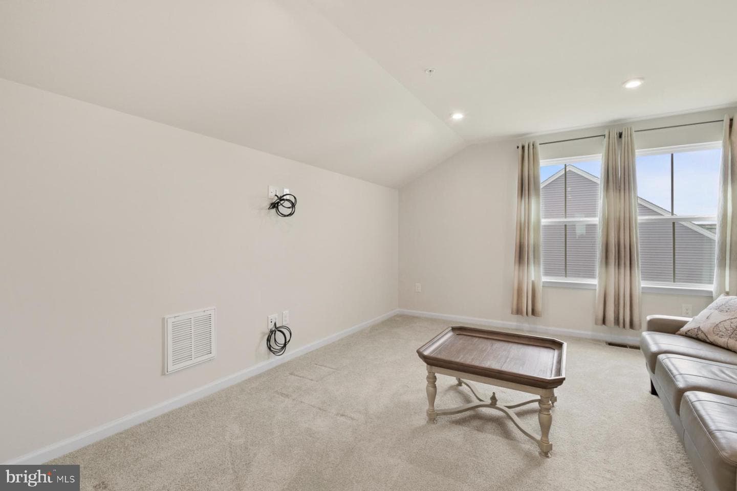 30717 Hawks Way photo 35