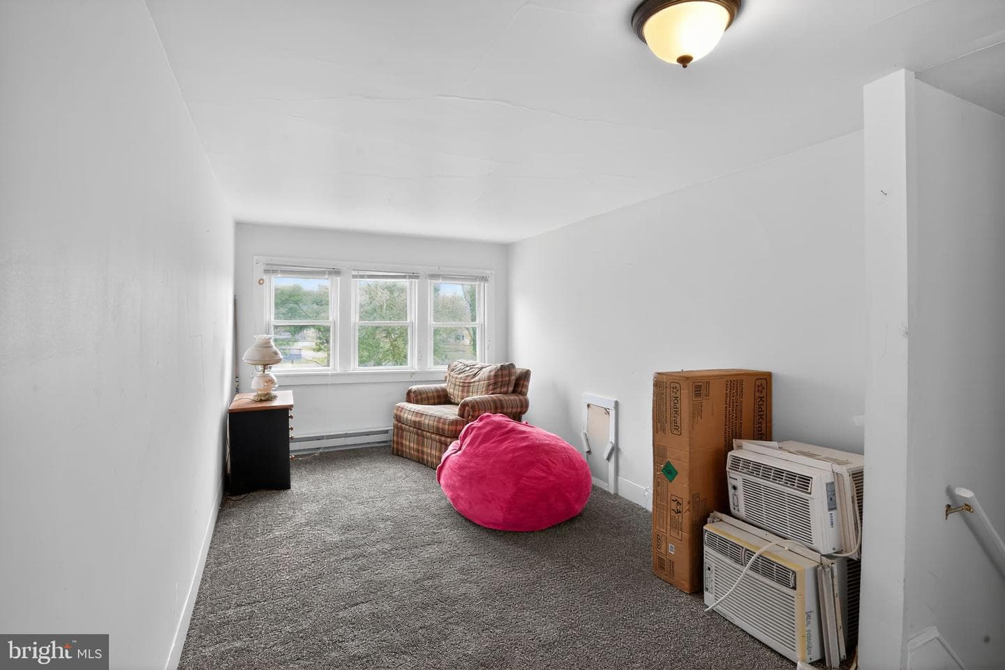 10 E Pine Street photo 27