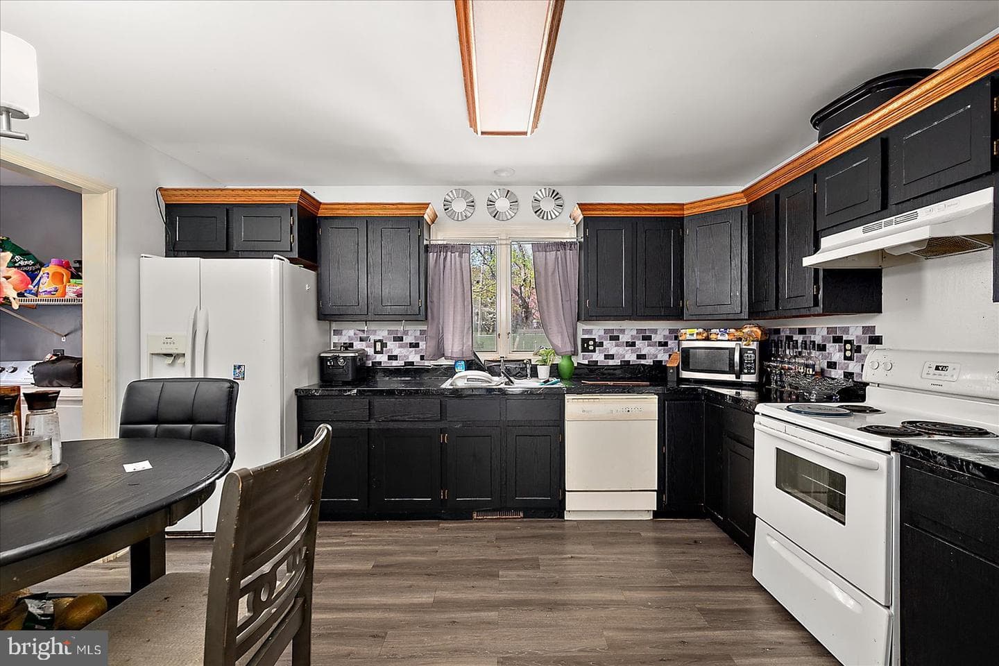 201 Glen Avenue photo 12