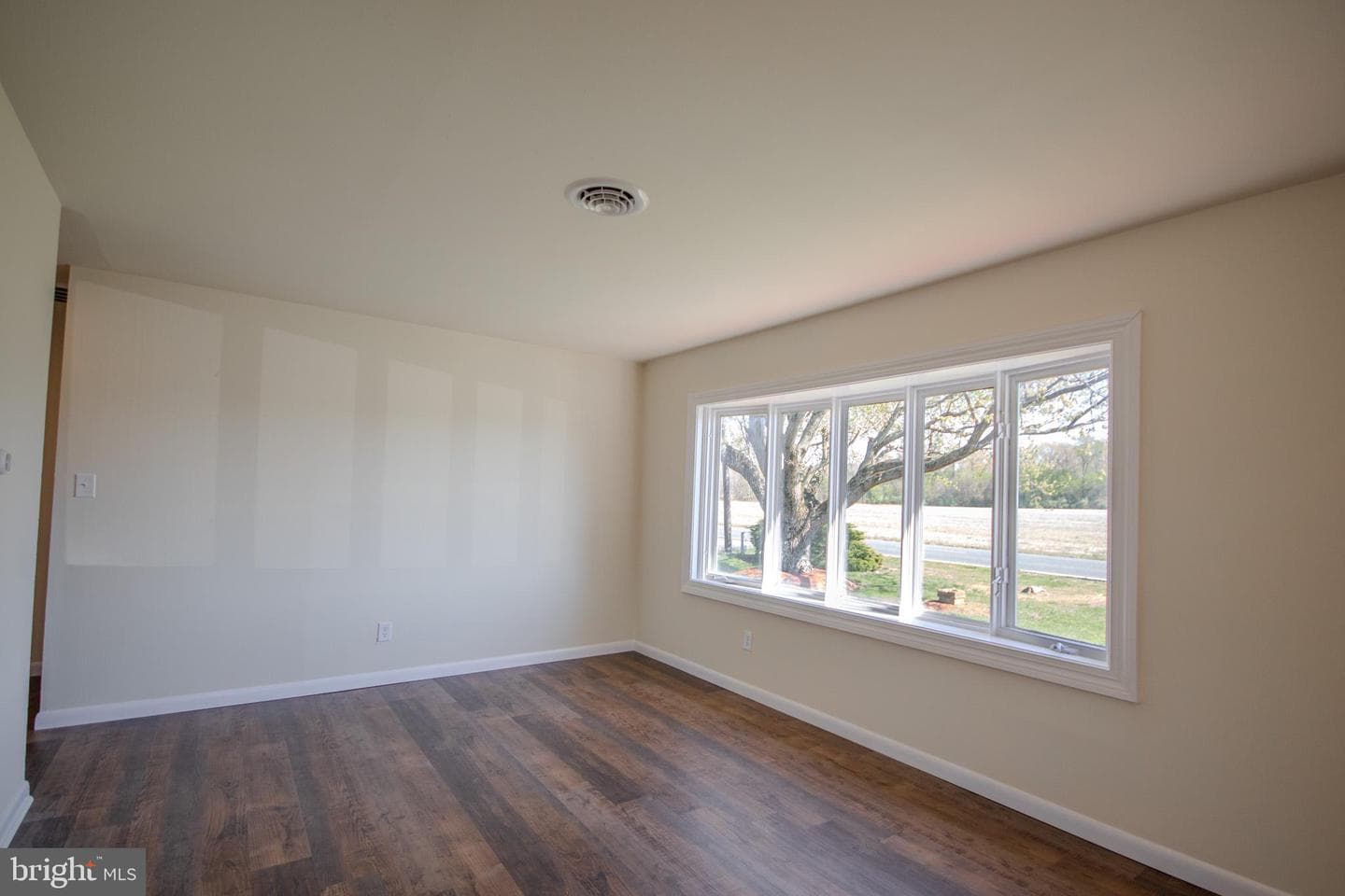 27520 Log Cabin Road photo 6