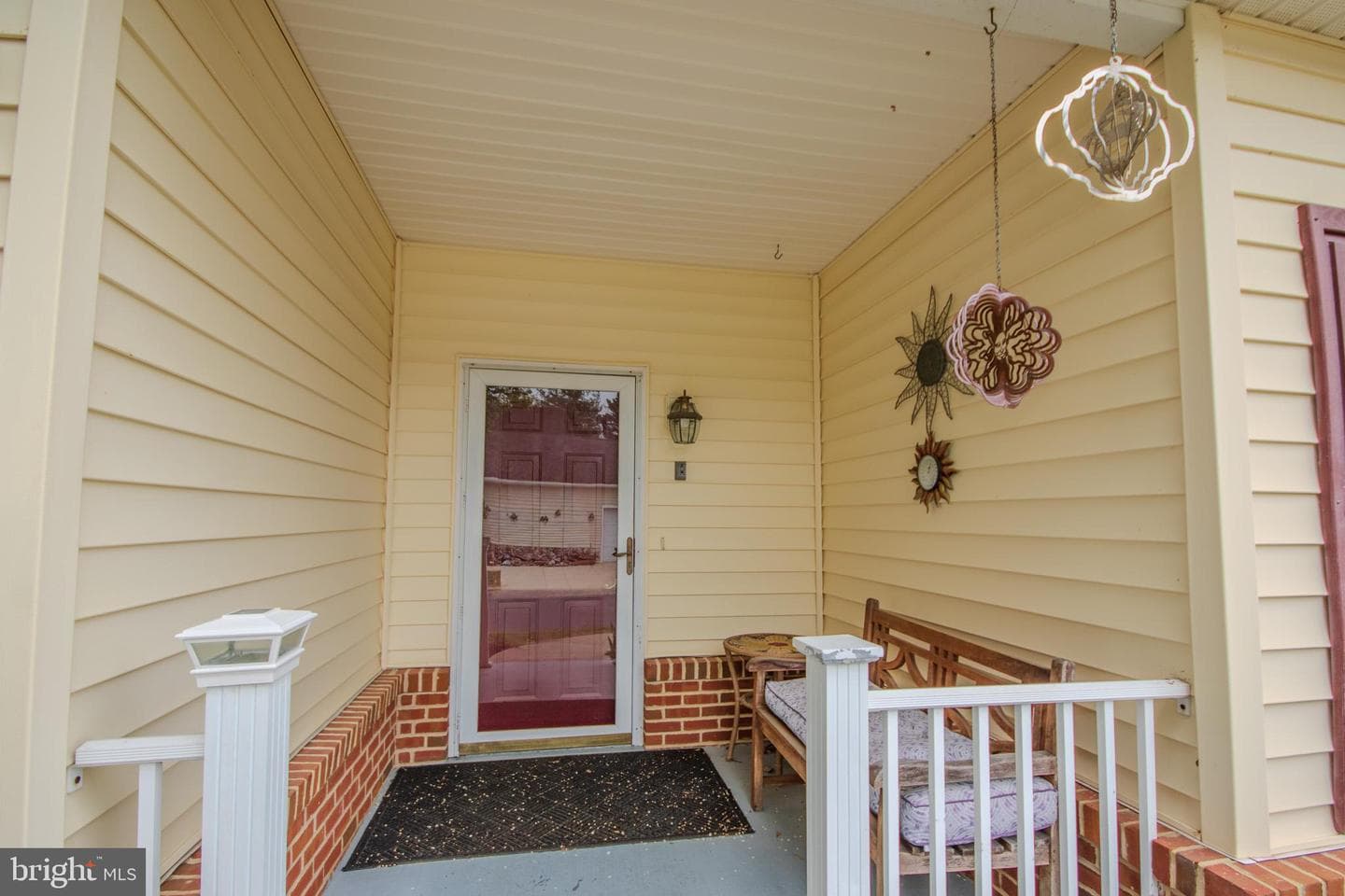 922 Winding Way photo 4