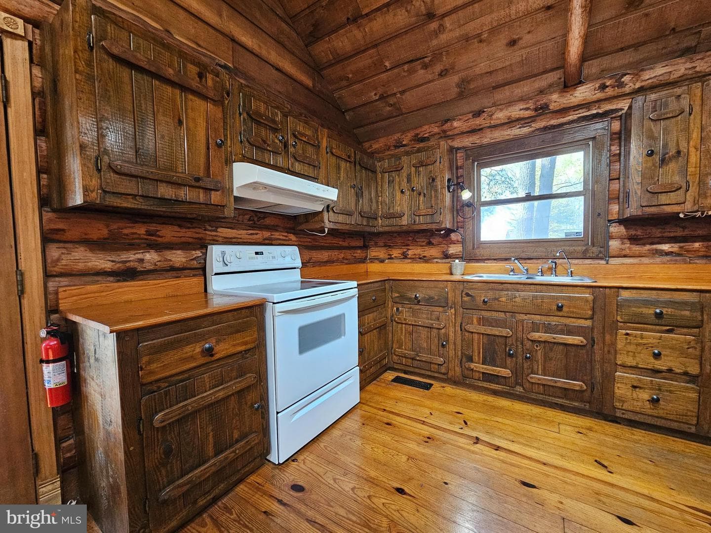 20403 Chesapeake Drive photo 6