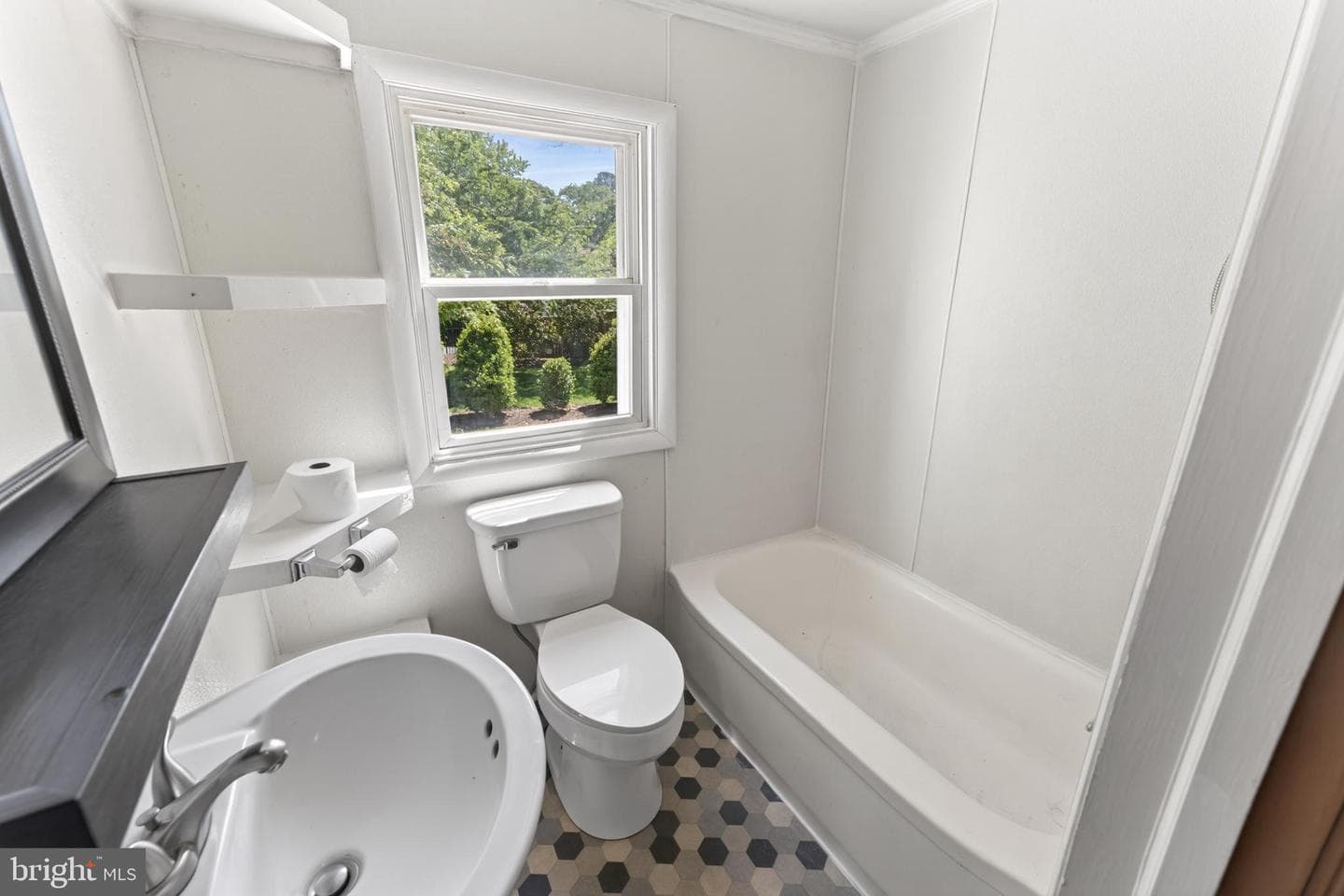 28266 Riverside Drive photo 44