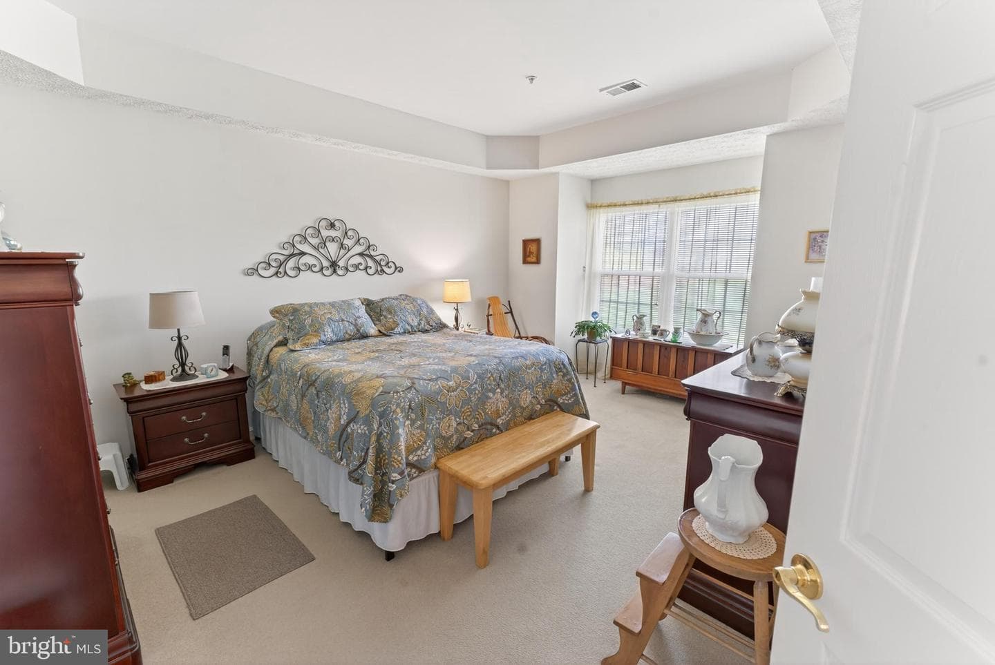 9008 Executive Club Drive photo 35
