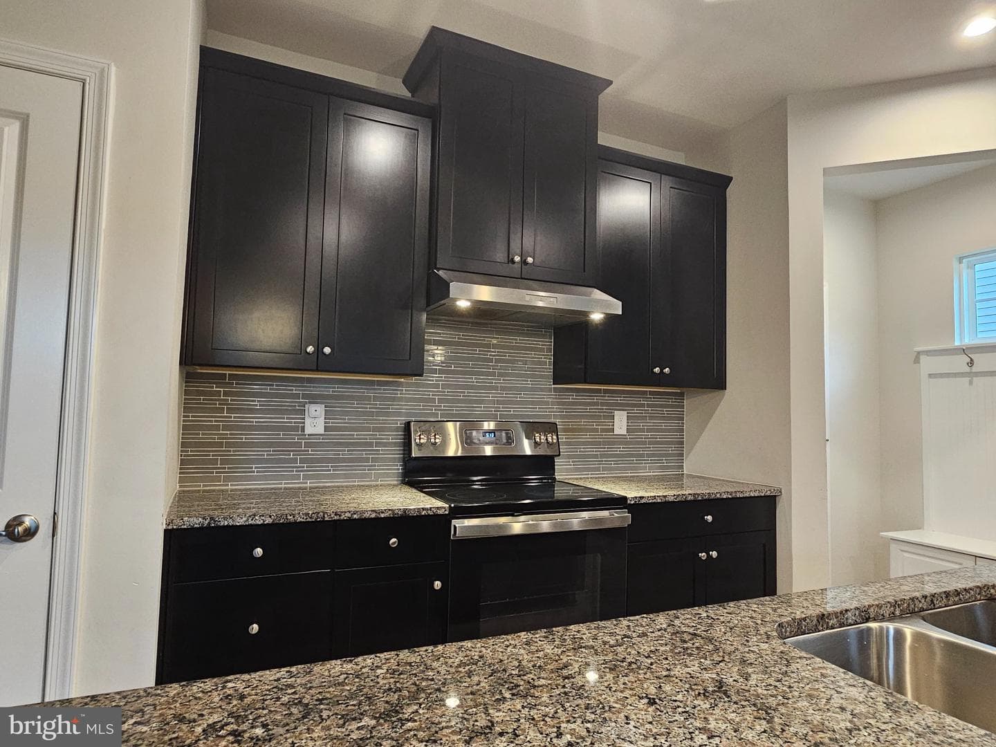 9367 Mulligan Way photo 9