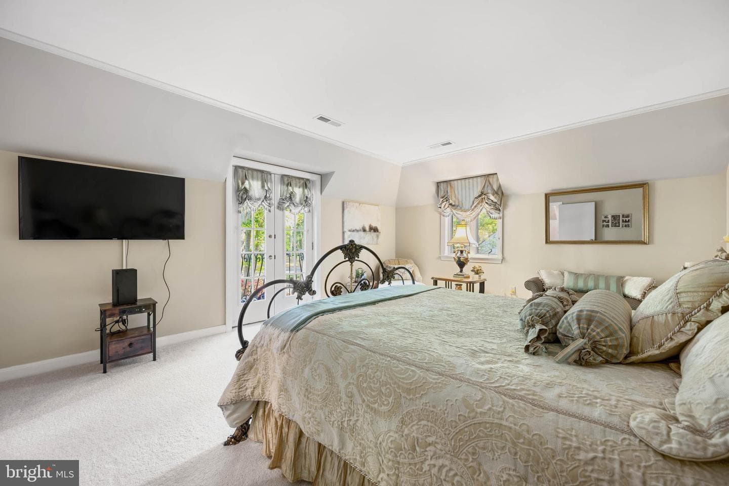 5456 Nithsdale Drive photo 86