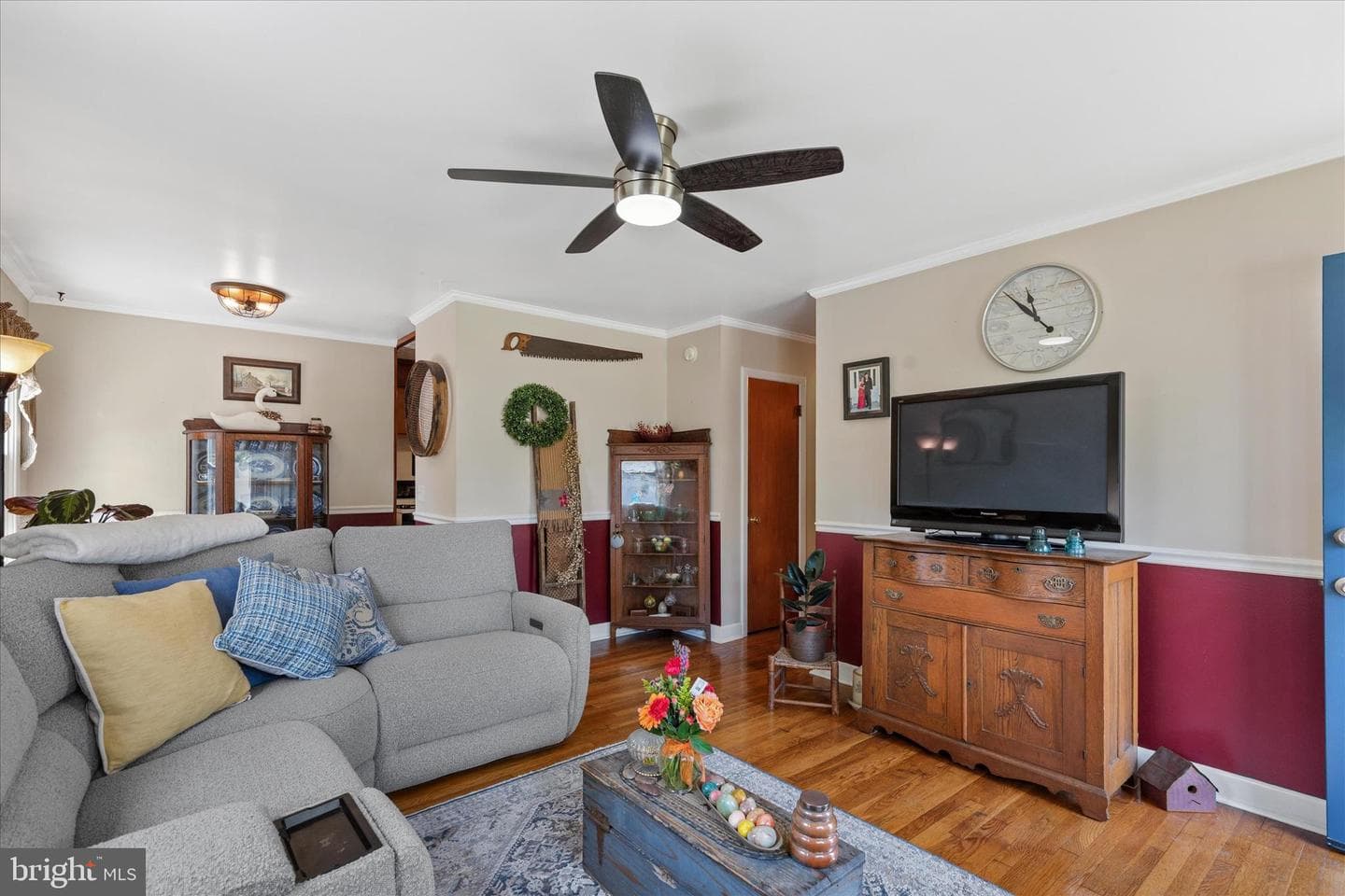 1504 S Division Street photo 8