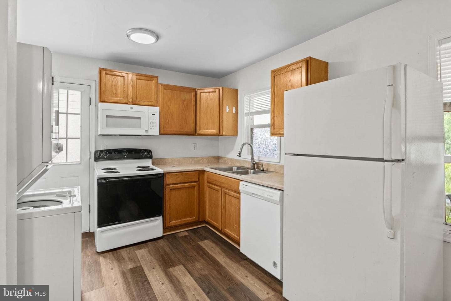 728 Jackson Street photo 12