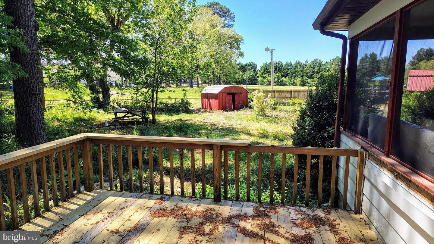 802 Oxford Circle photo 5