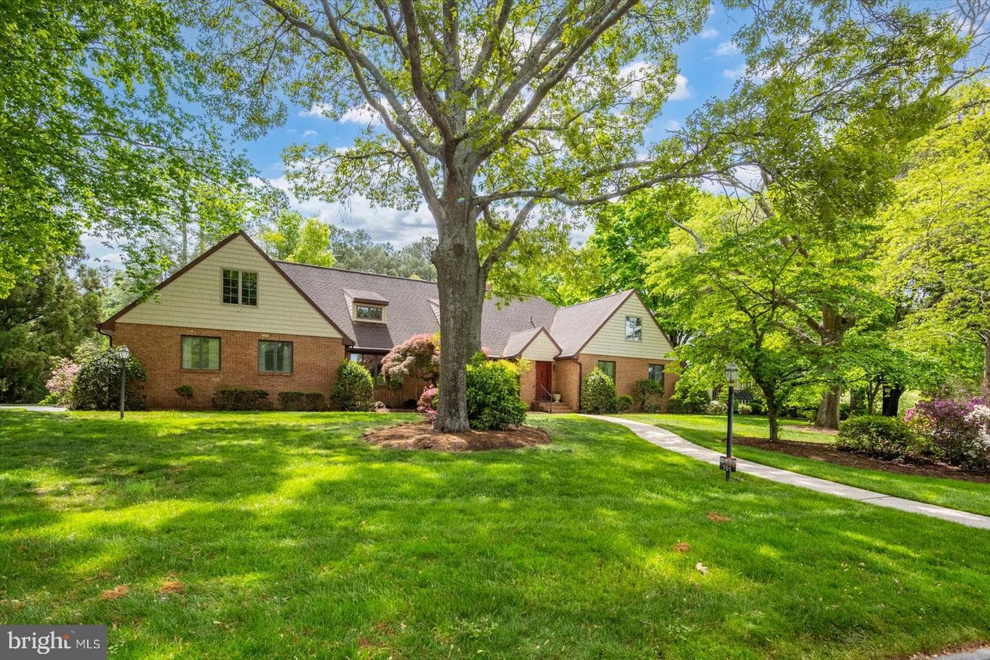 701 Riverside Pines Court