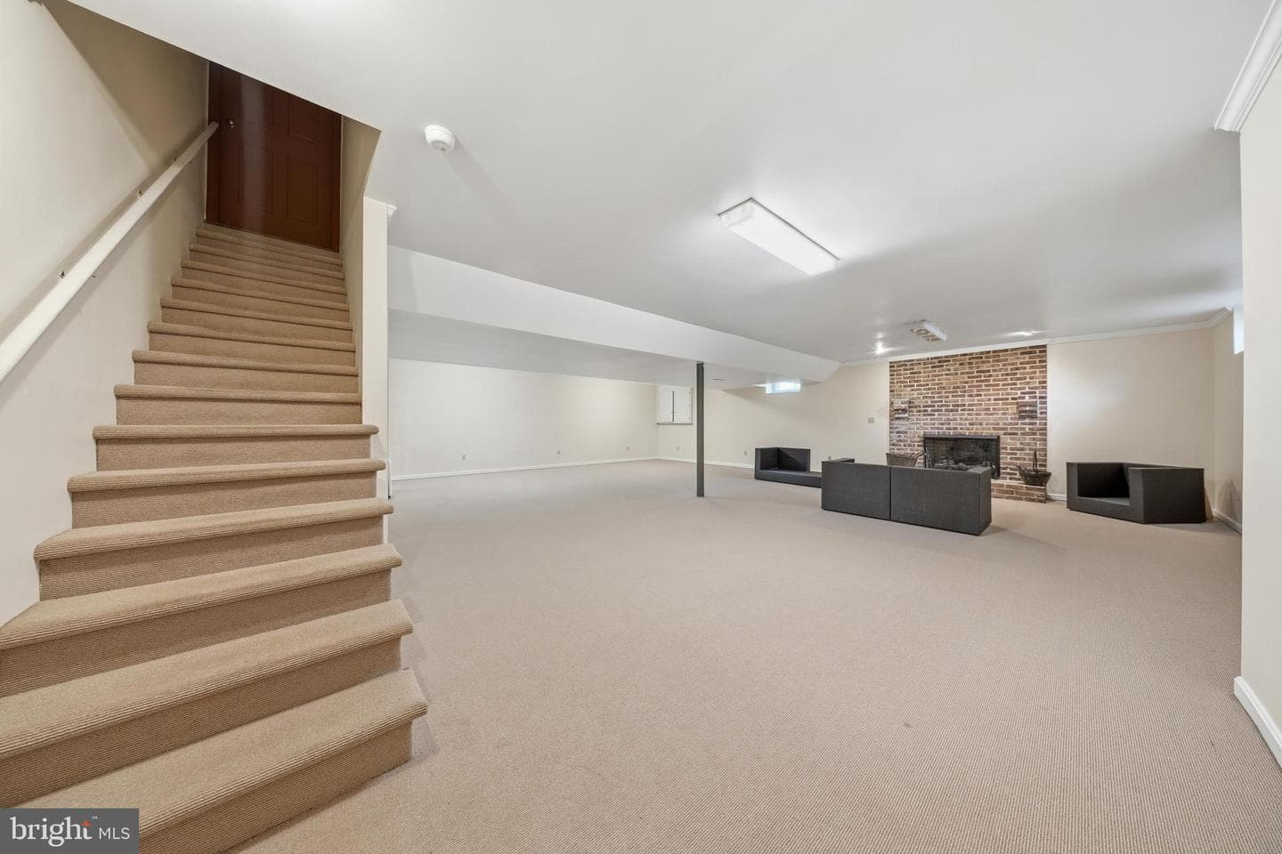 5396 Nithsdale Drive photo 63