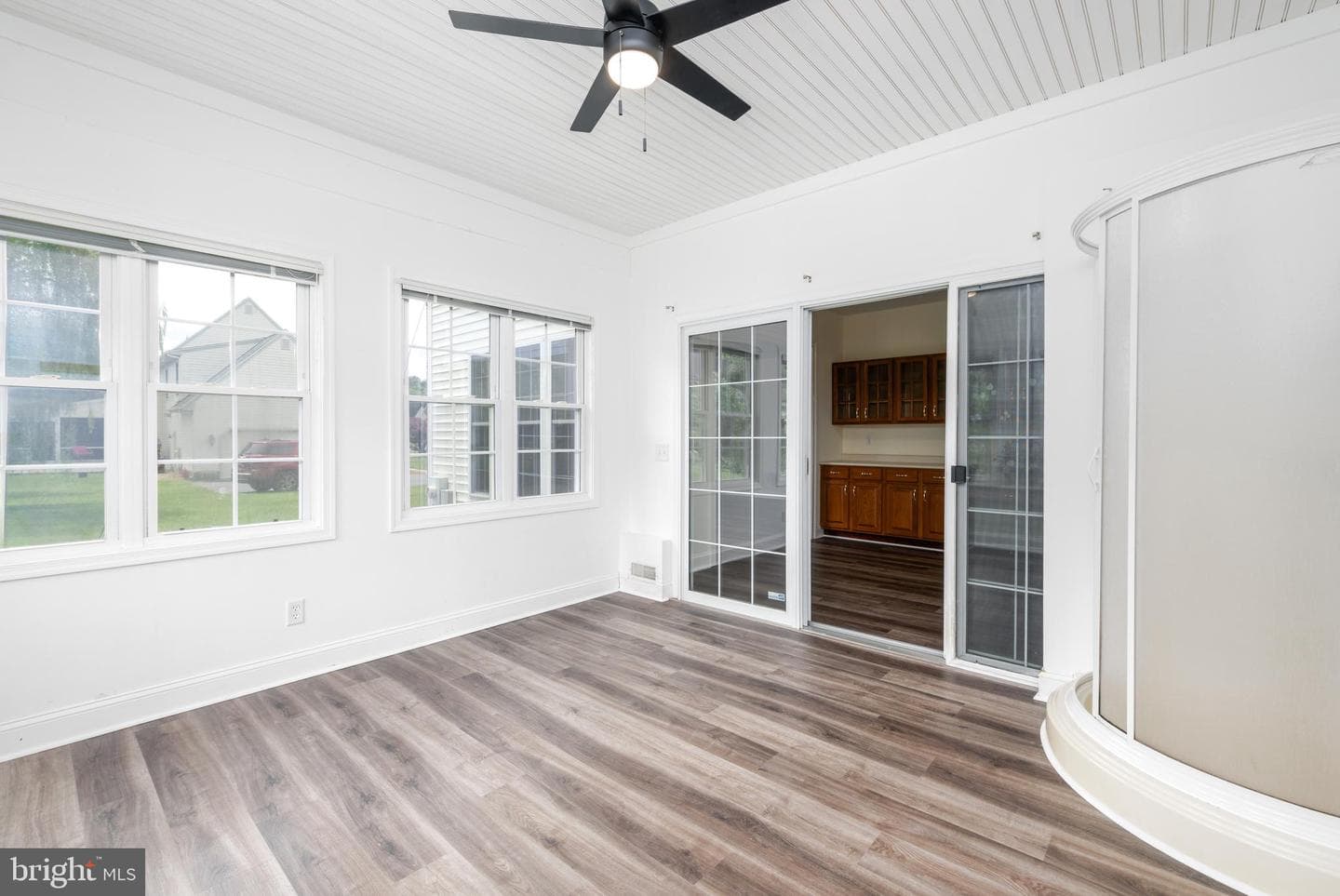 6957 Amber Fields Court photo 10