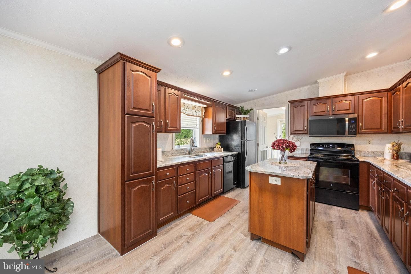 4258 Smith Road photo 19