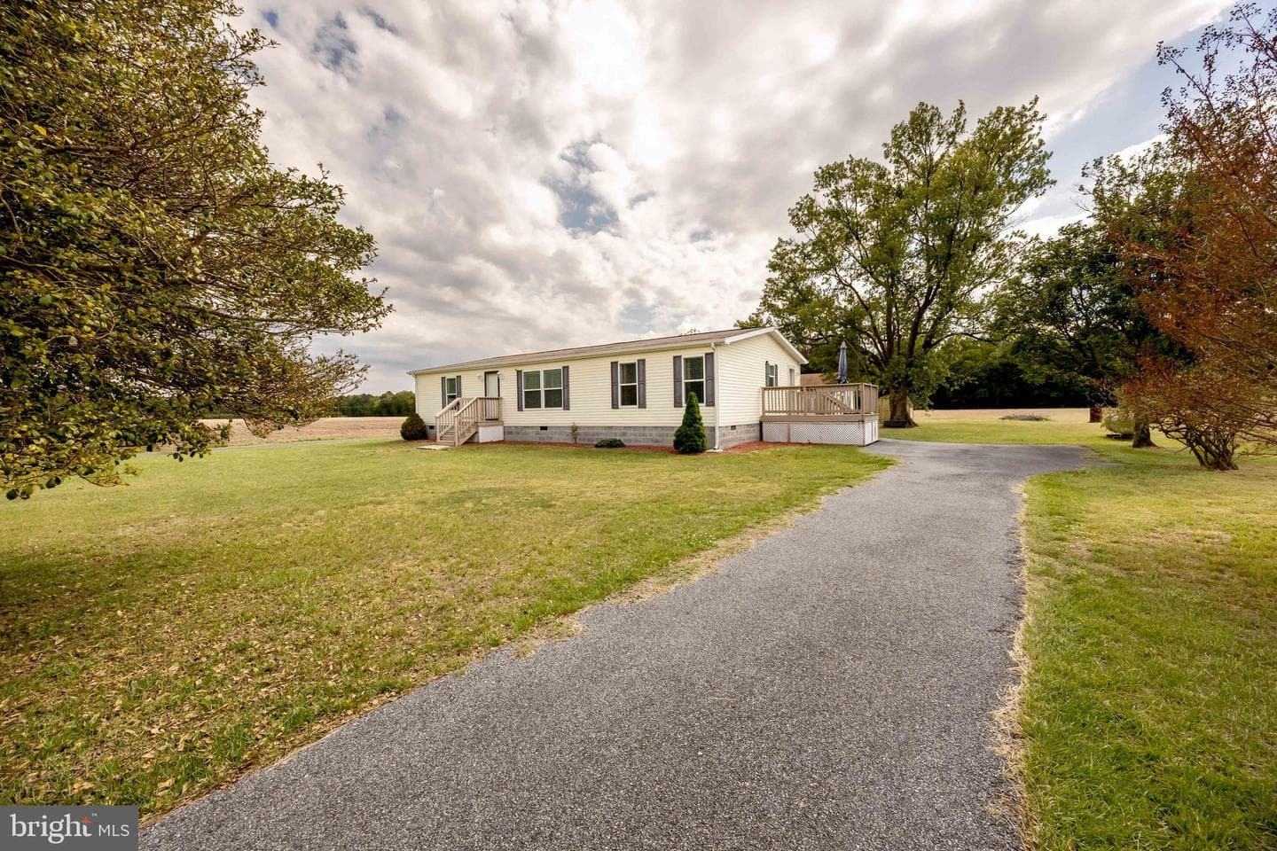 4258 Smith Road photo 2