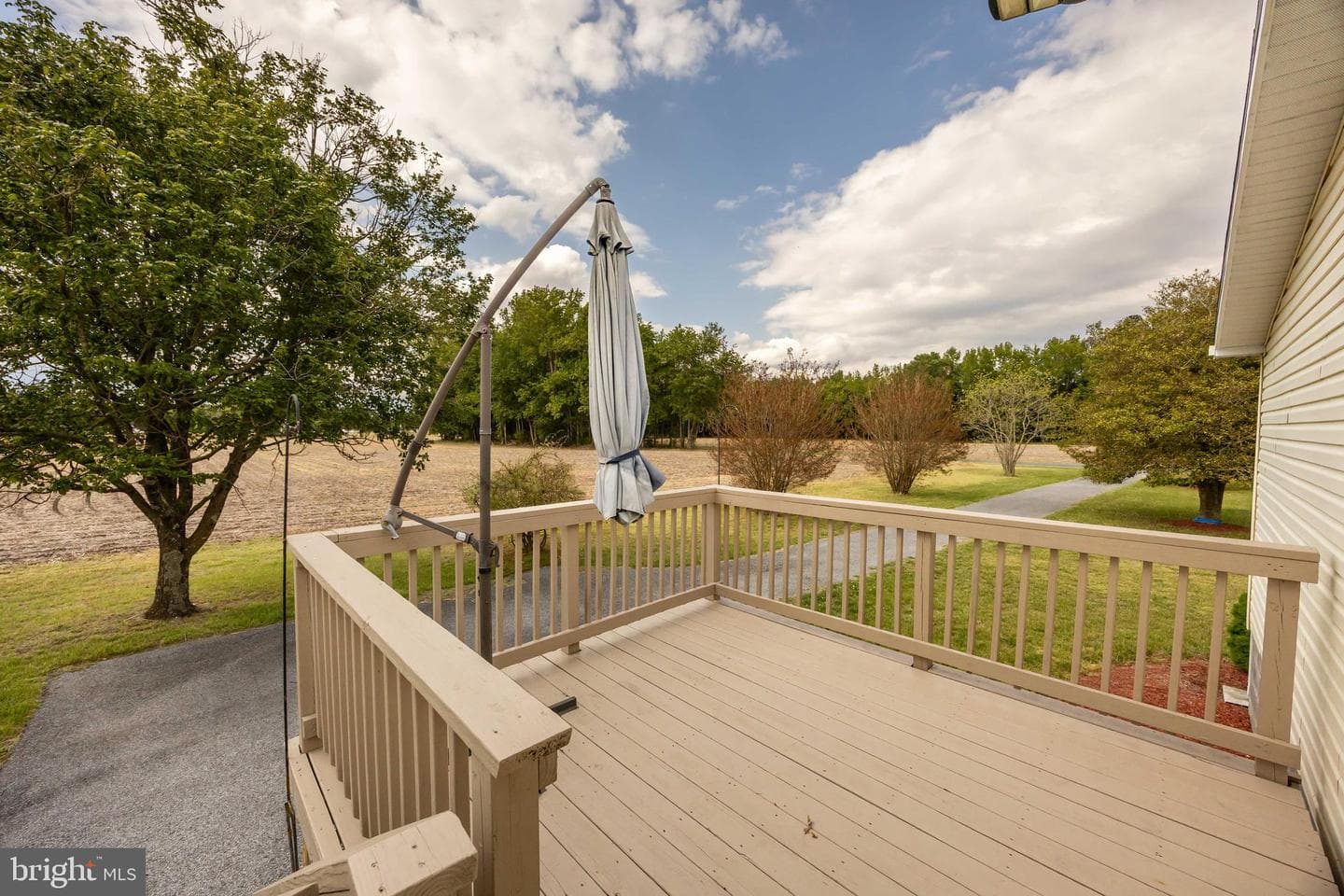 4258 Smith Road photo 7