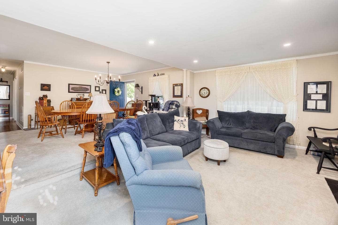 123 Francis Drive photo 11