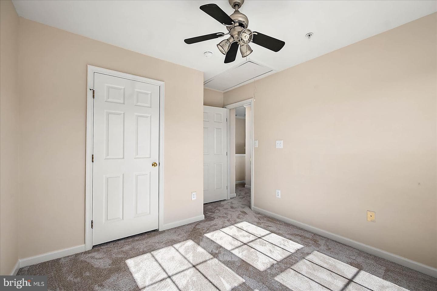 1009 Meadow View Drive photo 34