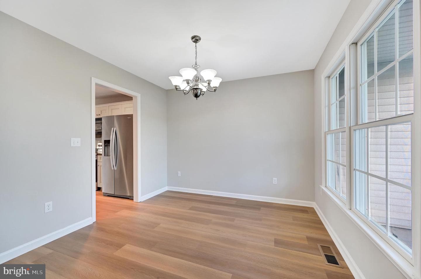 26011 Chedrick Ct photo 7