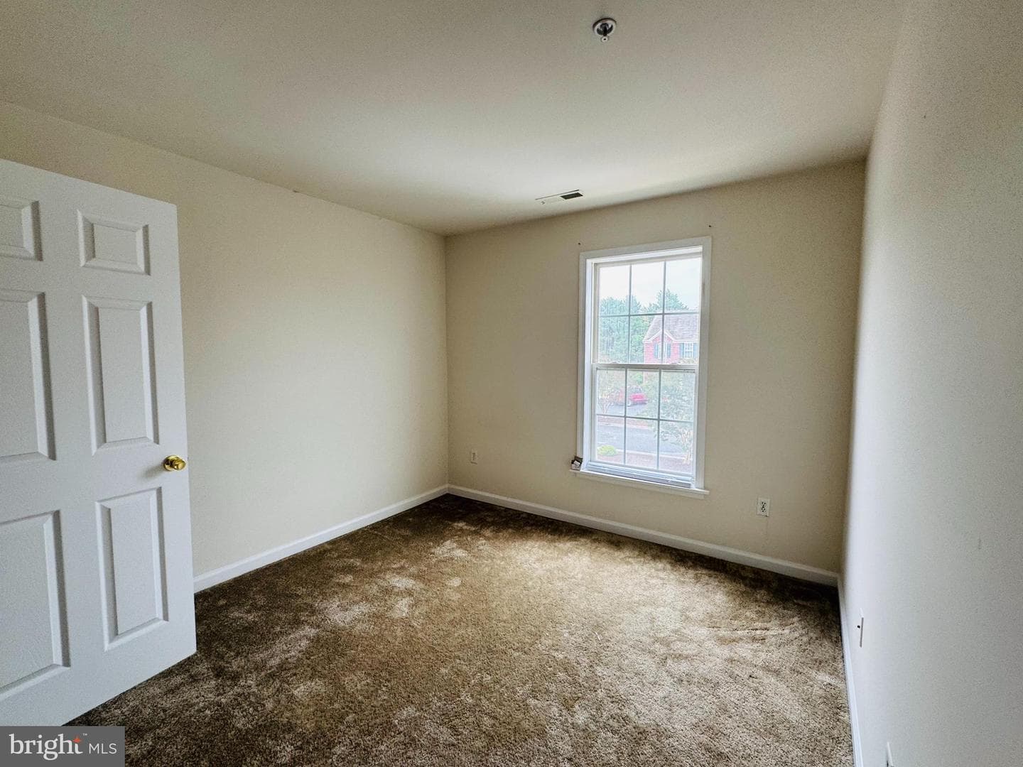 1005 Meadow View Drive photo 17