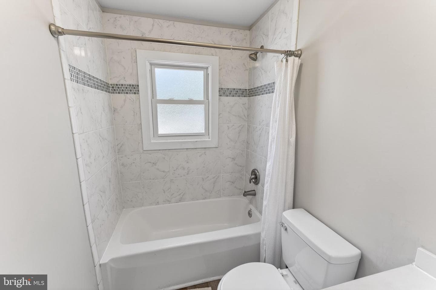 201 Carrollton Avenue photo 16