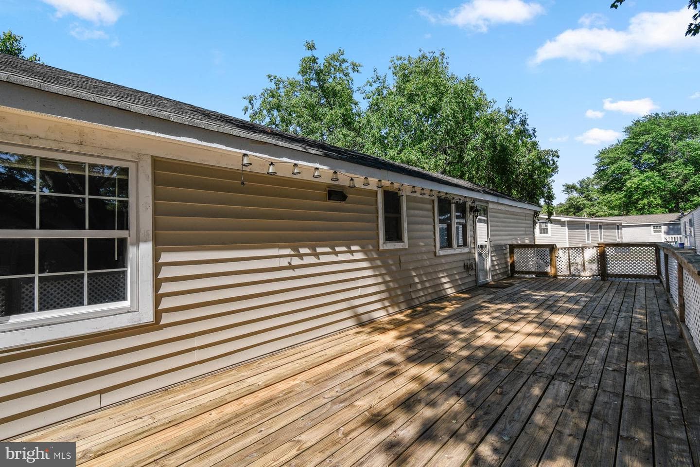 2516 Castle Street photo 31