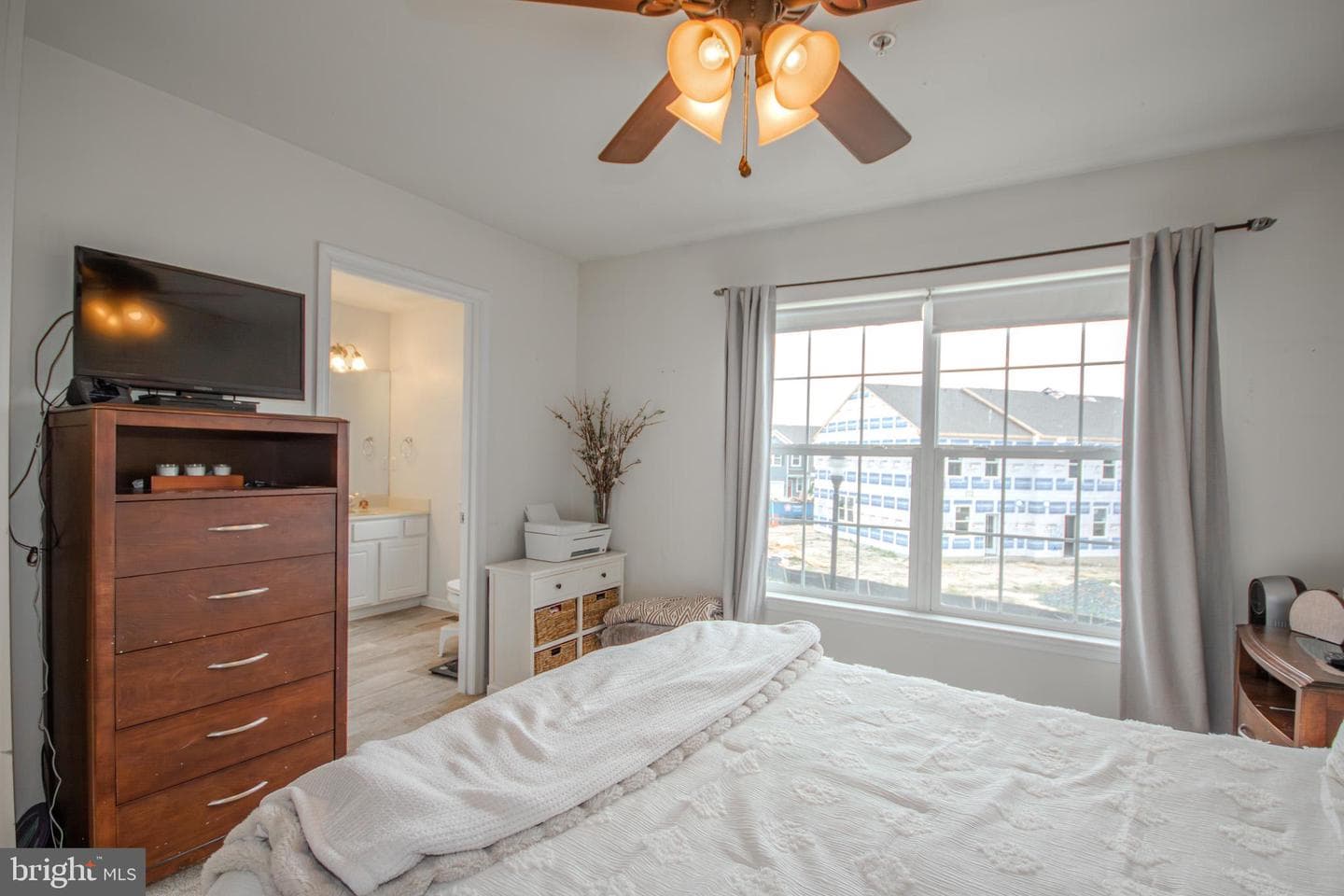 1140 Fairview Lane #1140 photo 15