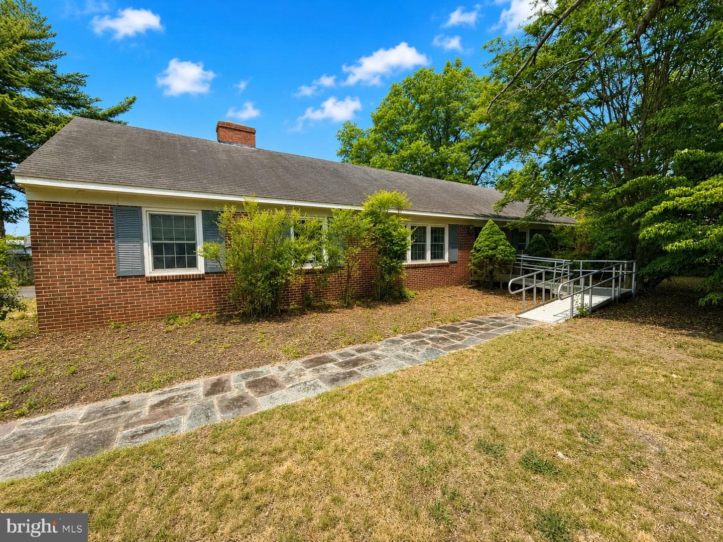 304 Wyman Drive photo 1