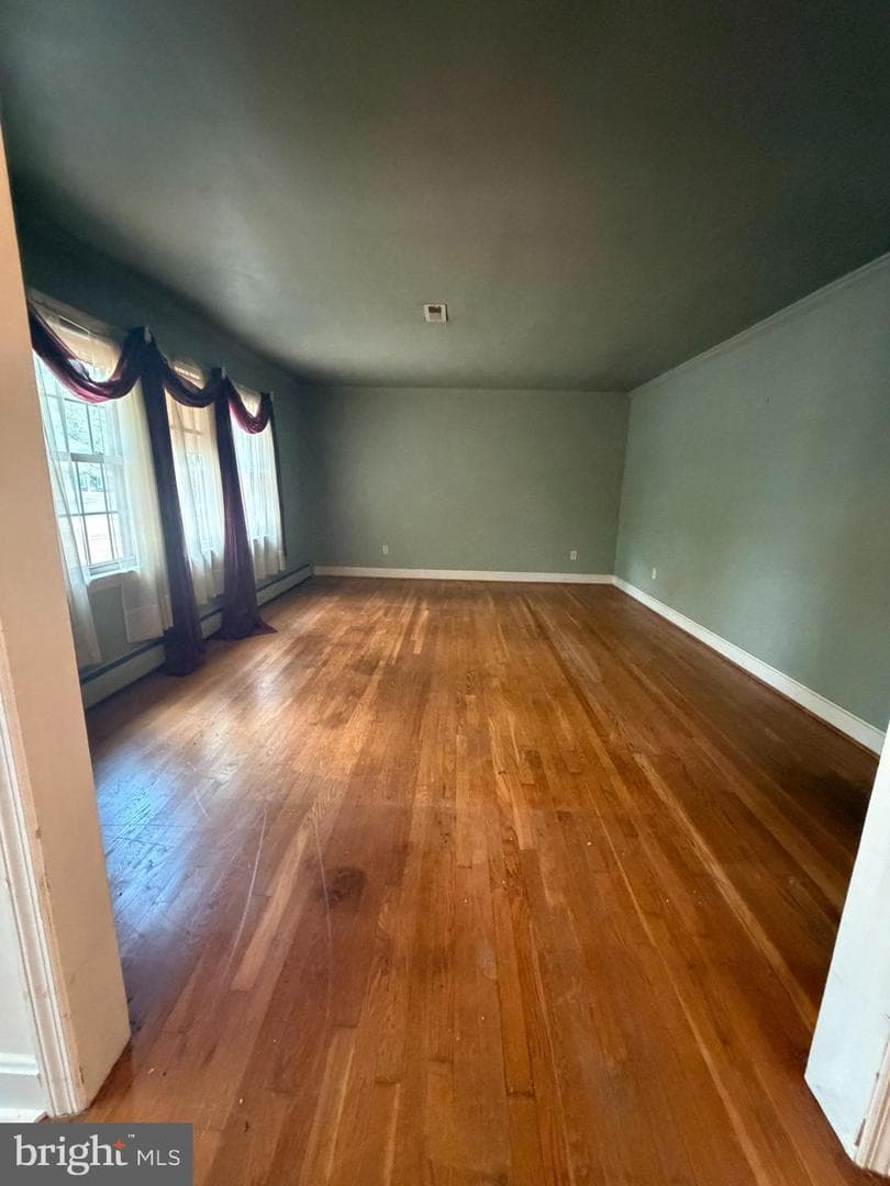 304 Wyman Drive photo 13