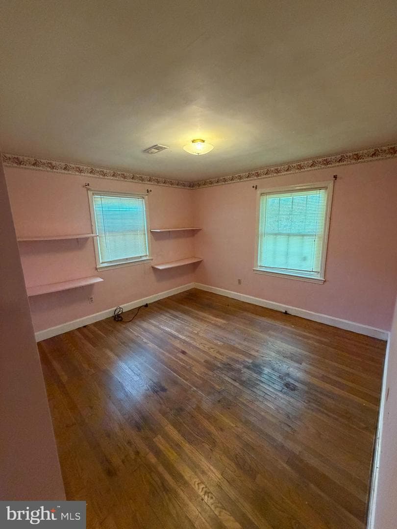 304 Wyman Drive photo 17
