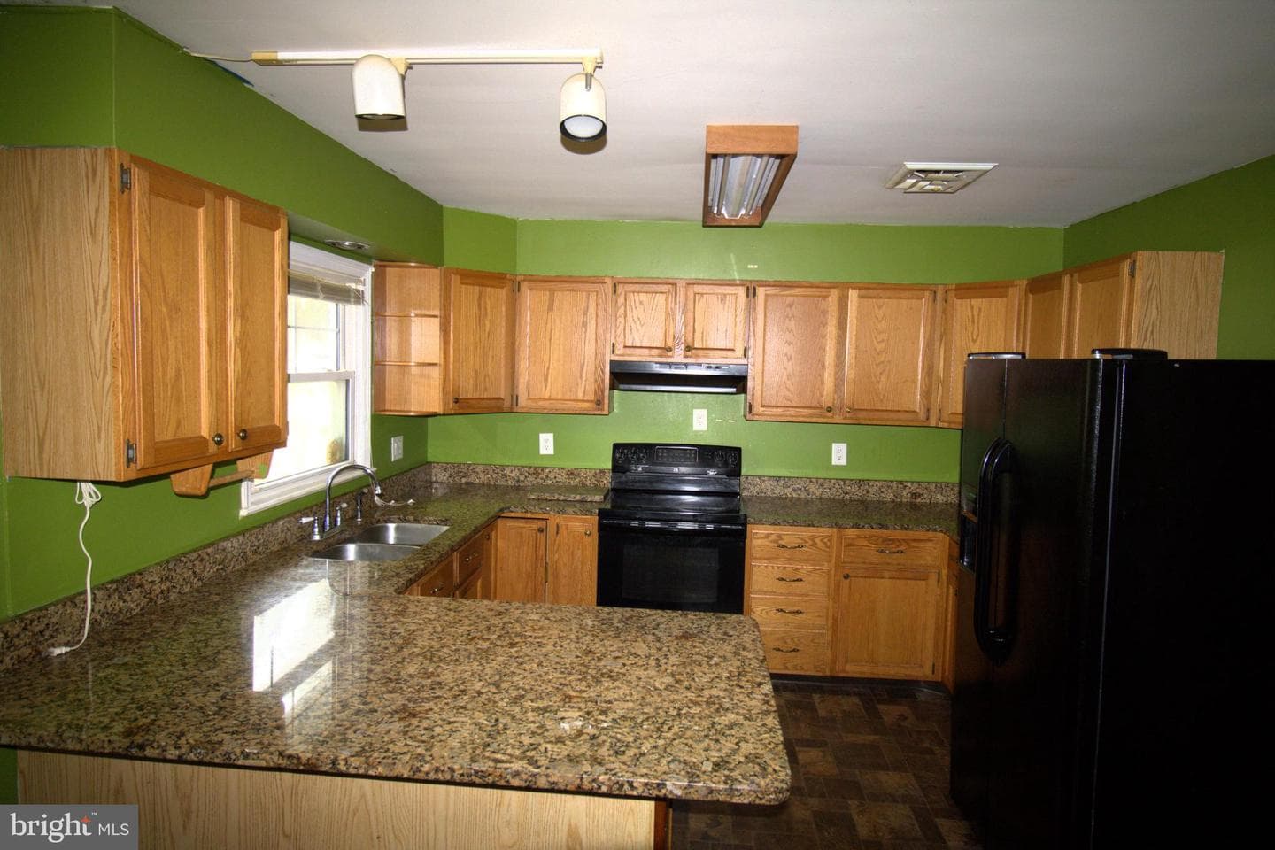 301 Glendale Drive photo 24