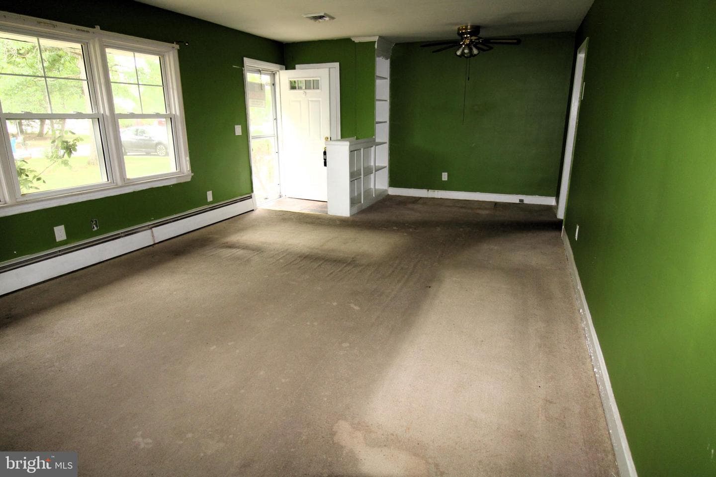 301 Glendale Drive photo 4