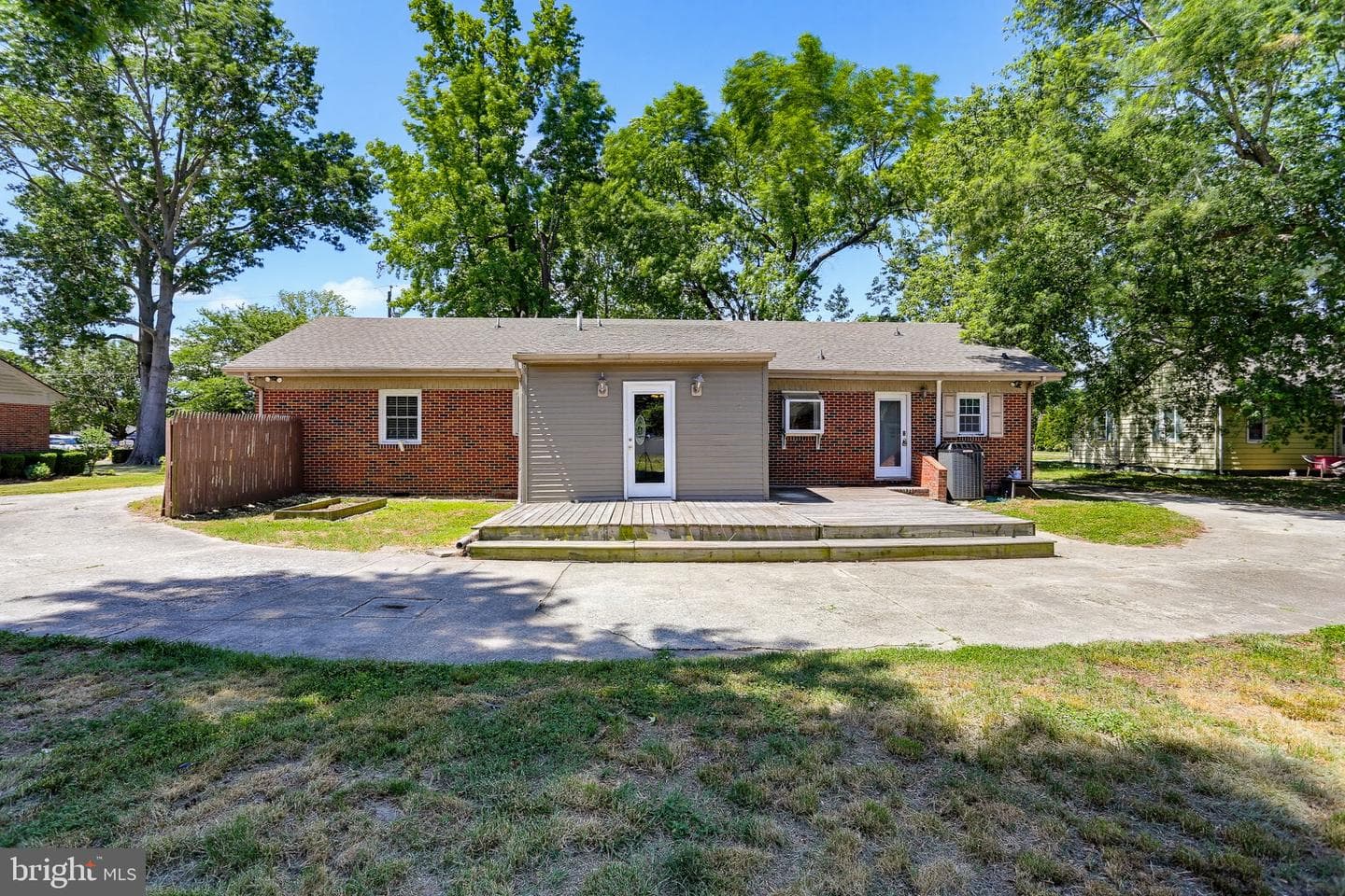 103 Whayland Drive photo 25
