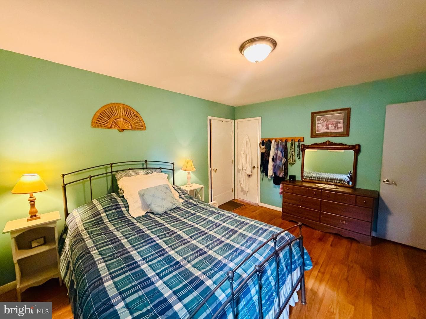 6858 Lois Avenue photo 39