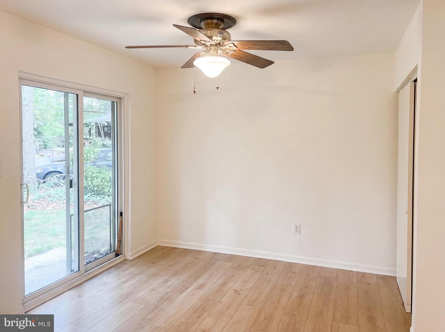 7307 E Ranier Drive photo 9
