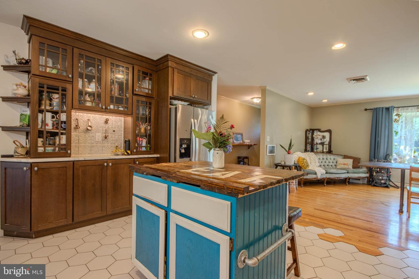 816 Riverside Drive photo 10