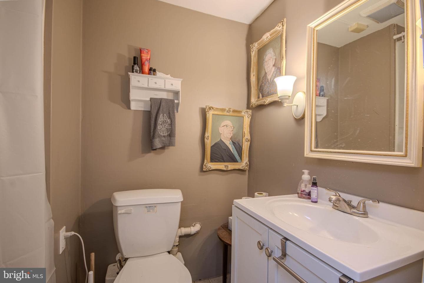 816 Riverside Drive photo 29
