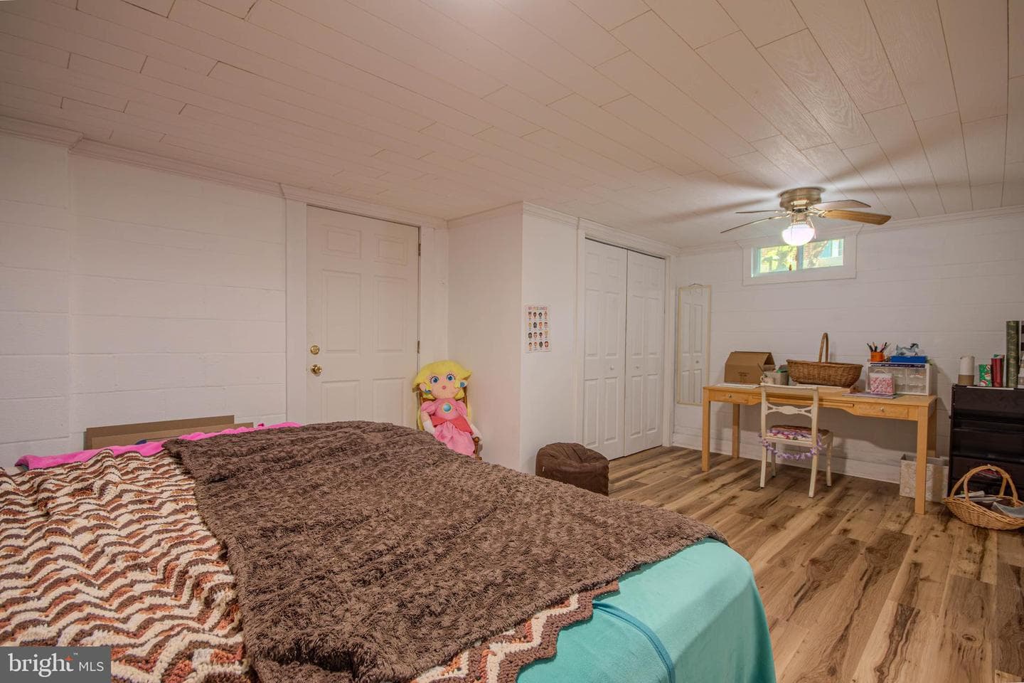 816 Riverside Drive photo 30