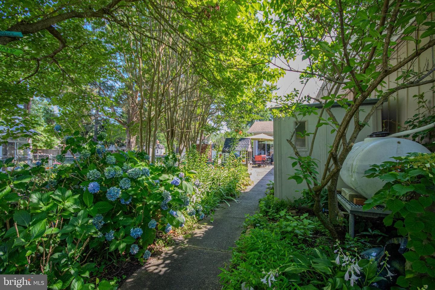 816 Riverside Drive photo 46