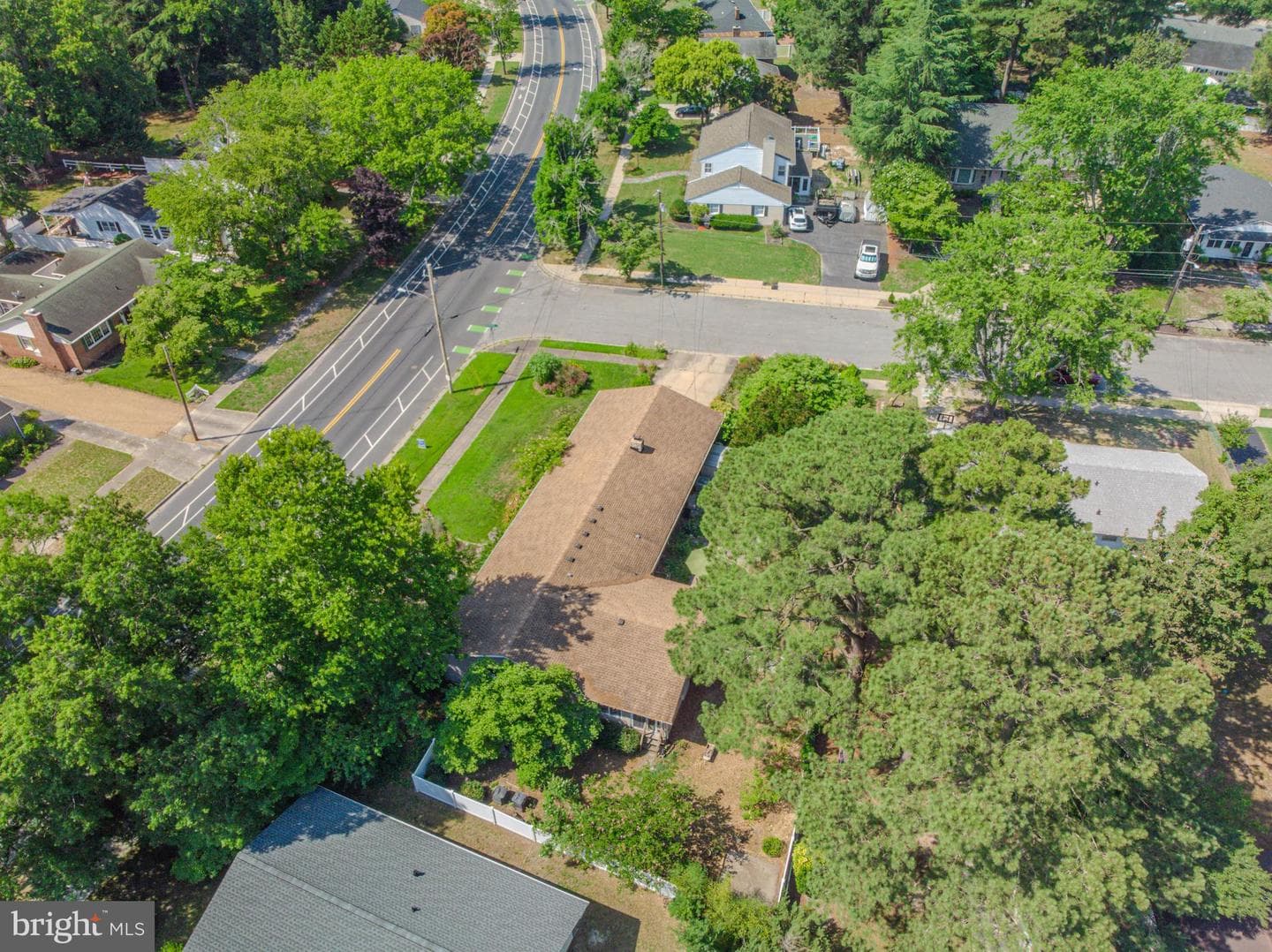 816 Riverside Drive photo 50